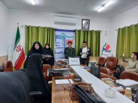 تجلیل از فعالان فرهنگی فضای مجازی در سازمان بسیج دانش‌آموزی اردبیل